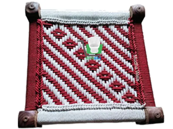 Wooden Pidha – Design 05 – WP-05 – handmade by Mudha Wala